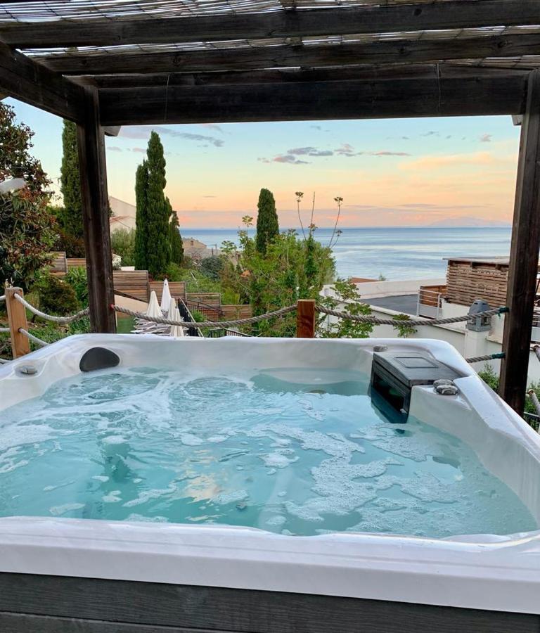 San-Martino-di-Lota Hotel Calavita Rooftop & Spa מראה חיצוני תמונה